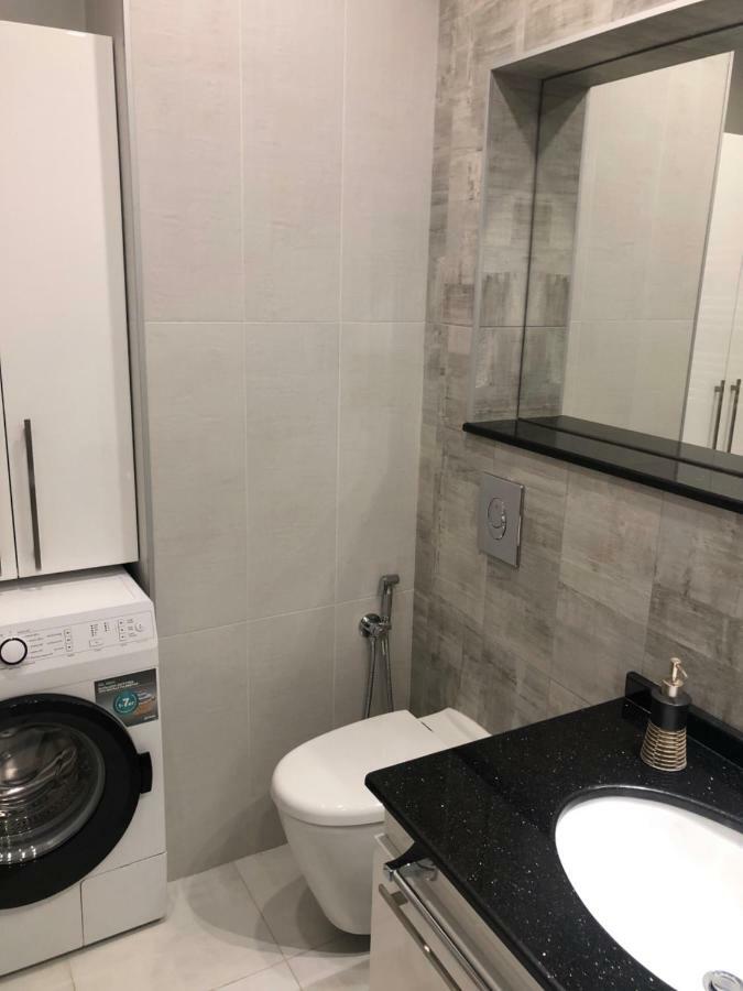 Apartment On Moskovyan 31 耶烈万 外观 照片