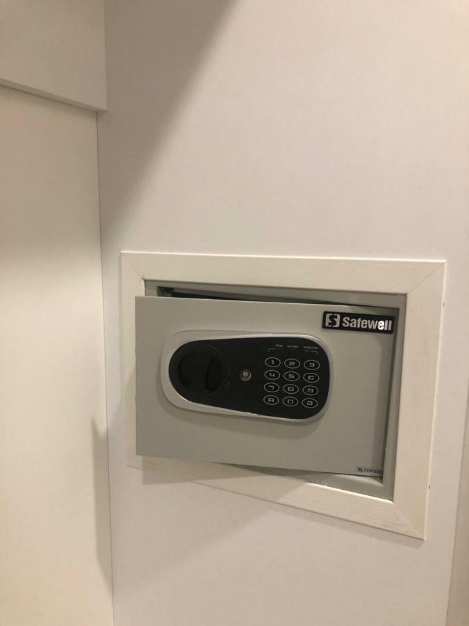 Apartment On Moskovyan 31 耶烈万 外观 照片